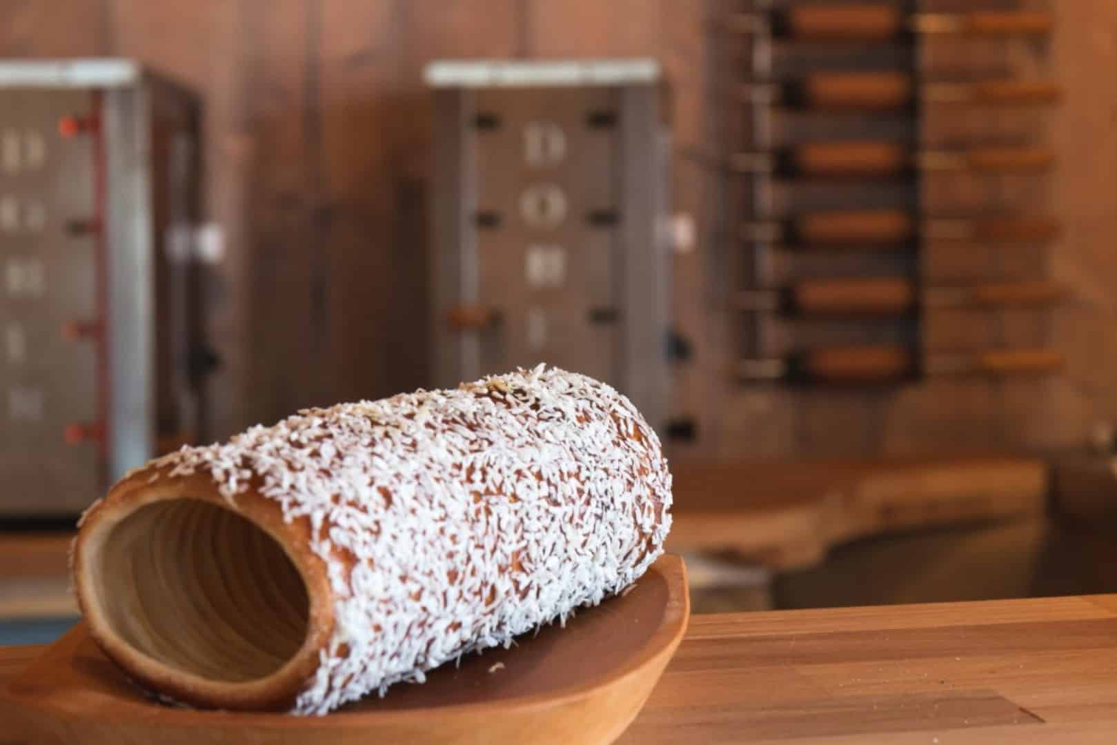 Angebot: Bei uns sparen Sie 0,50 Euro auf einen Baumstriezel Ihrer Wahl